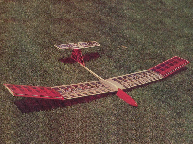 RO8
